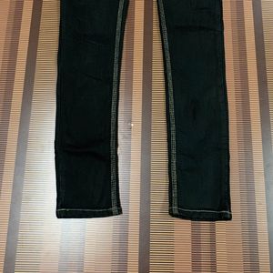 O-18 Size 28 Women Denim Jeans