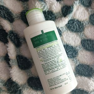 Simple Protecting Light Moisturizer