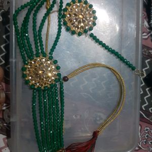 Neclace, Earings With Mangtika