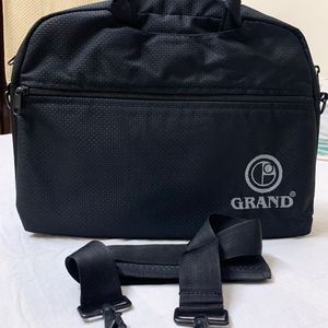 🆕Grand Black Laptop Bag