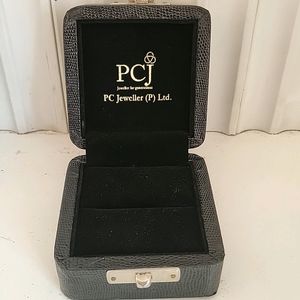 PC Jewellers Ring Box