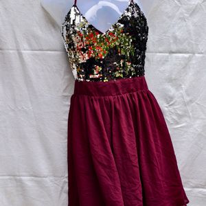 15T. BURGUNDY SEXY BACKLESS FROCK