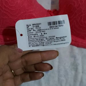 Pritty Bra New With Tag Brand Amante Br