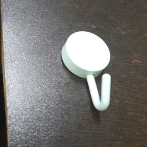 Round Shape Plastic Hooks(pack Of 10)