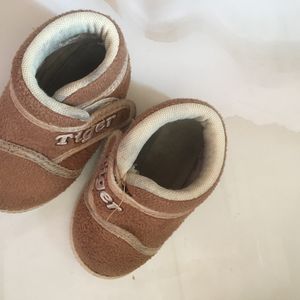 Unisex Infant Shoes