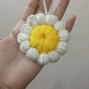 crochet Daisy Key Chain 🌻