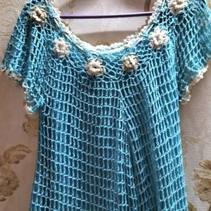 Women's Crochet( Knitted )Top.Size 38