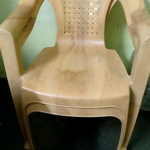 Plastic Chairs (New)