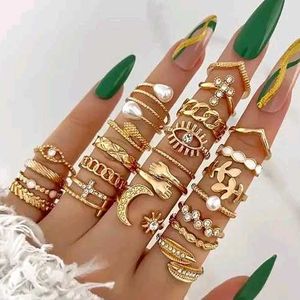 Women's Rings Golden Colour