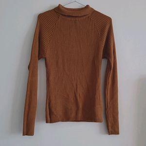 Russet Brown Pullover (M)