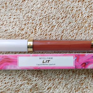 Myglamm LIT Liquid Lipstick - Lip Swinger