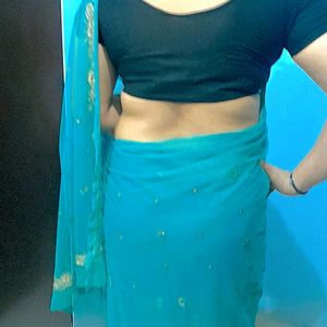 Only Saree Without Blouse And Petticoat