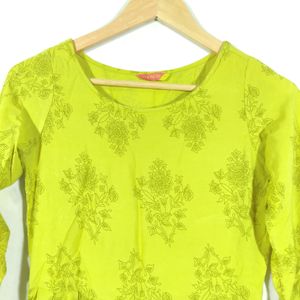 Vishudh Yellow Printed Round Neck Kurta (Wom