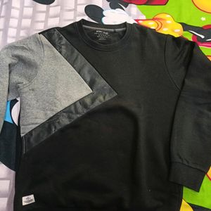 Octave Brand Sweatshirt