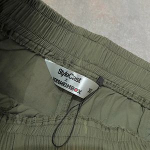 Baggy Cargo Trousers