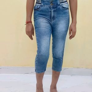 Denim High Waist Capri