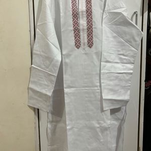 Diwalii Offer!!!Men White Embroidery Kurta