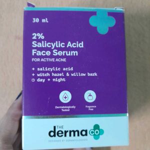 The Derma Co Serum