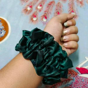 Green Scrunchie New Design