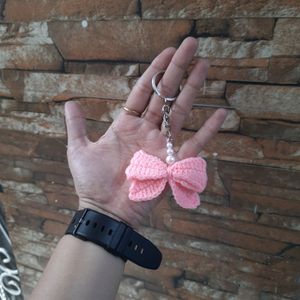 Crochet Bow Keychain (quantity:1)