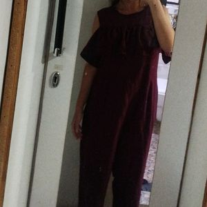 Maroon Jumpsuit For Salee🎀