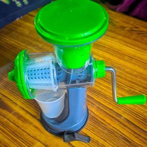 Portable Hand Juicer (Brand New)