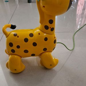 Girrafe PULL ALONG TOY FUNSKOOL