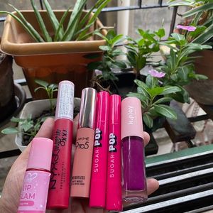 Set Of 5 Branded Lipsticks + Free Lip Tint ♥️