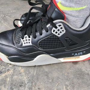 Jordan 4 Retro Black