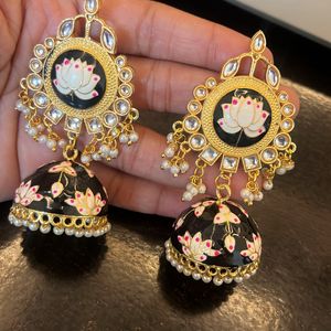 Stylish Black  Jhumka For Women