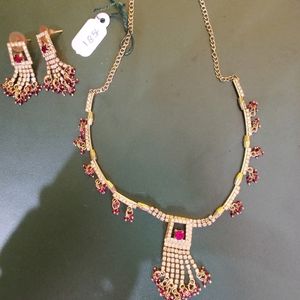 Necklace With Earing Set