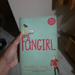 Fangirl by rainbow rowell