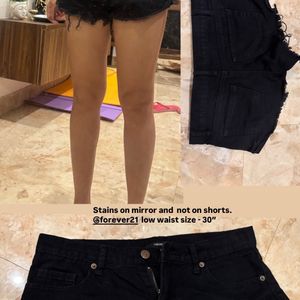 Low Waist Shorts (Black)