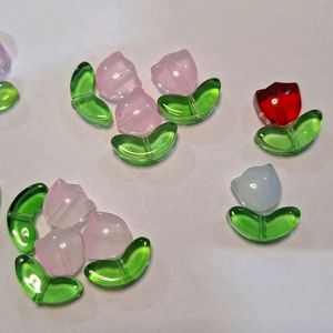 Set Of 15 Tulip Beads