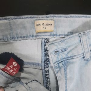 Kids 3 Quarter Jeans