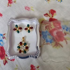 Pendent And Ear Ring Set