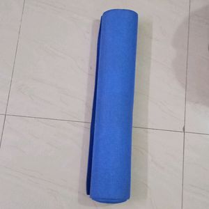 Yoga Mat With Cover, in Good Condition