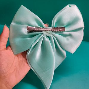 Combo of Bow Slipper and Clip