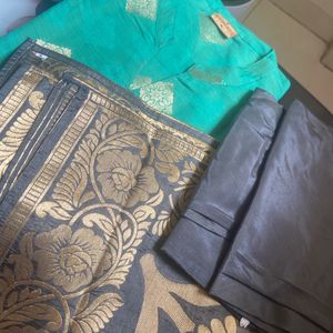 Kurti Set