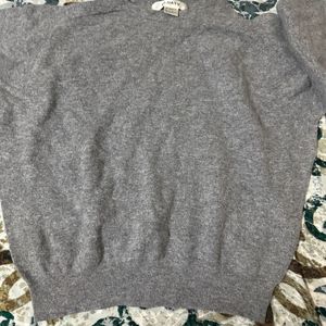 grey crop sweater