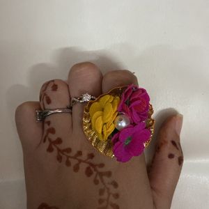 Beautiful Mehndi Sangeet And Haldi Jewallary