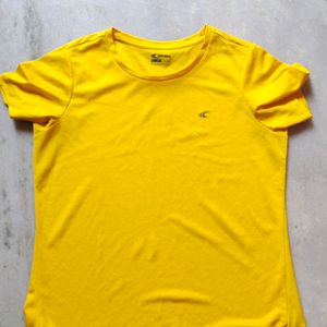 Selling - 💛 Fast Dry Gym T Shirt