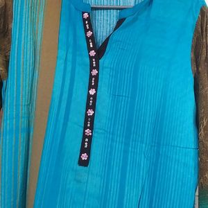 2 Kurtas On Sale