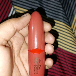 The Fashion Factory Waterproof Lipstick Dark Peach