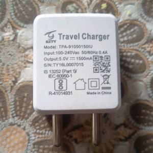 Karbonn Travel Charger