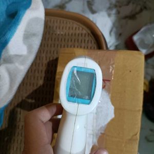 Infrared Thermometer 🌡️🤒