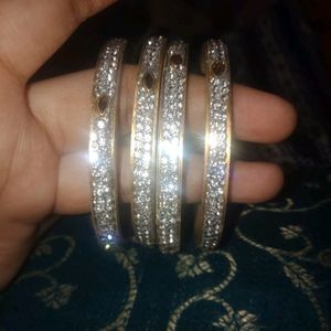 Jerkin Bangles