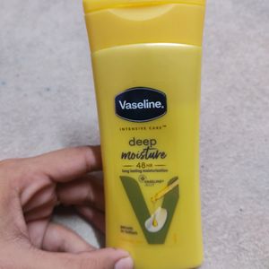 Vaseline.... Deep Moisture 48 Hrs