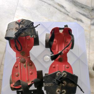 Roller Skates (1pair )