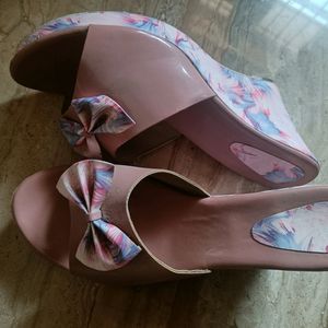 Pink Wedges